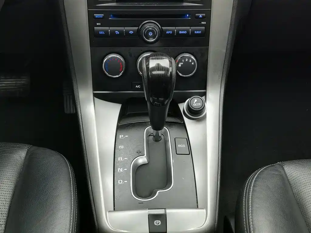 Chevrolet Captiva 2015 — фото 13