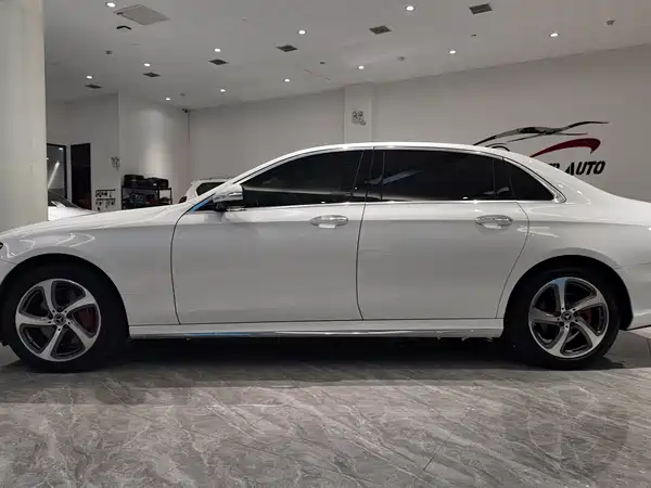 Mercedes-Benz E-Class 2019