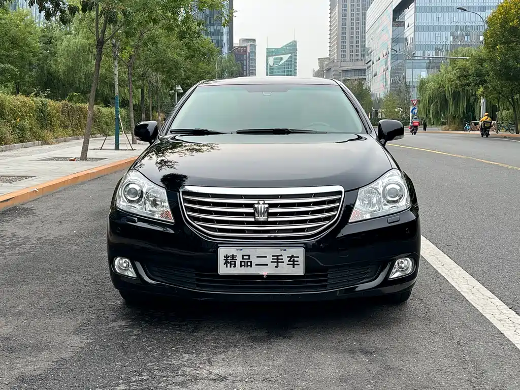 Toyota Crown 2012 — фото 2