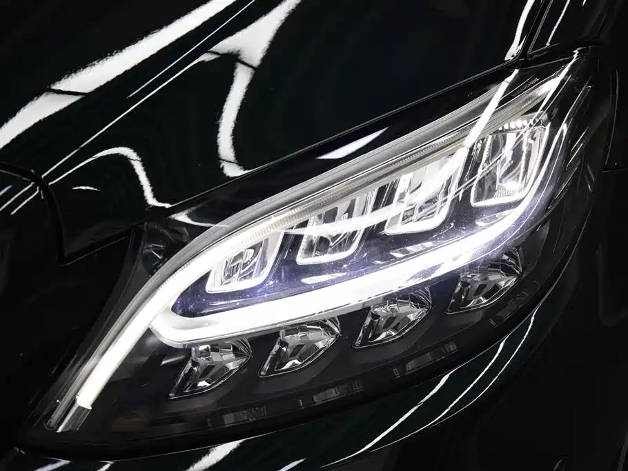 Mercedes-Benz C-Class 2020 — фото 11
