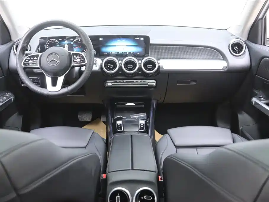 Mercedes-Benz GLB 2020 — фото 24