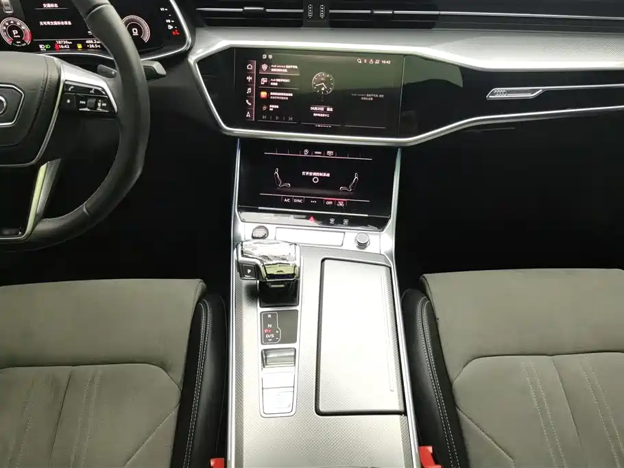 Audi A6L 2025 — фото 16