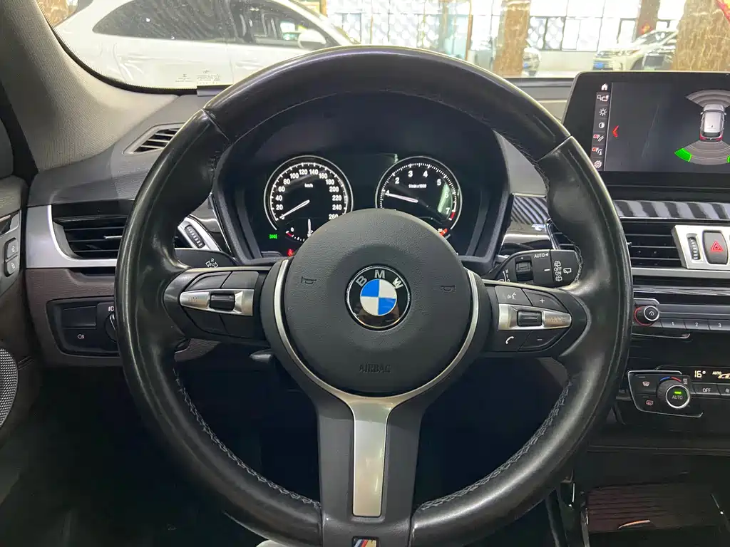 BMW X1 2022 — фото 21