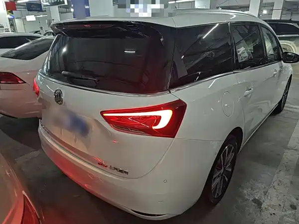 Buick GL6 2022