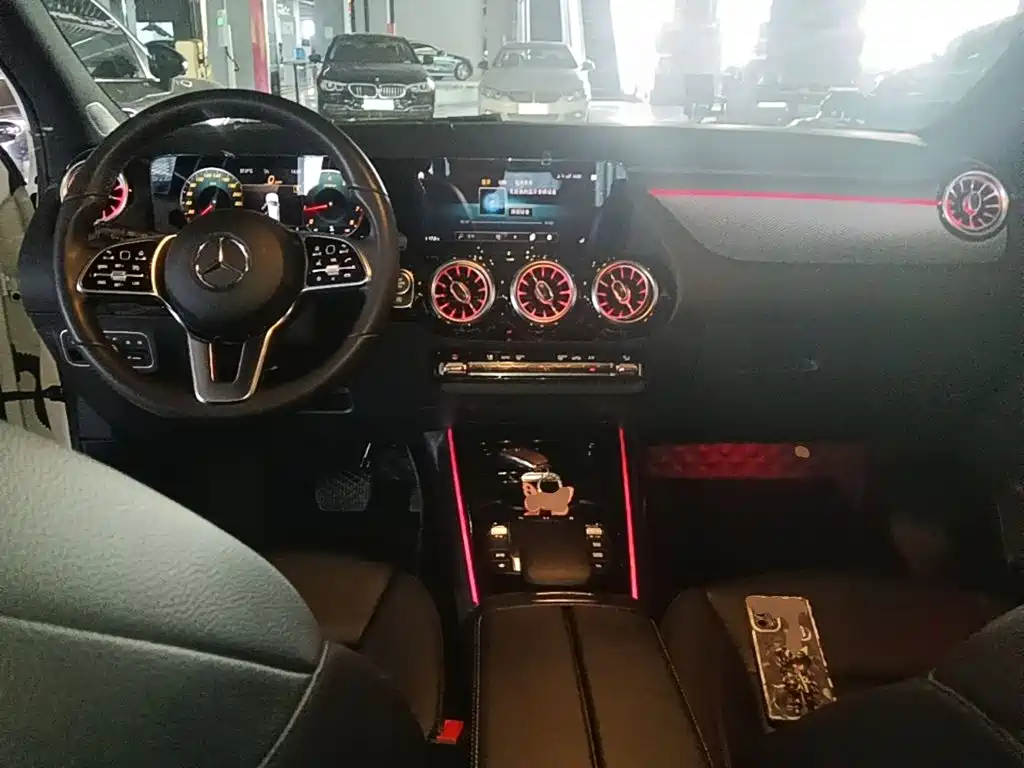 Mercedes-Benz GLA 2022 — фото 10