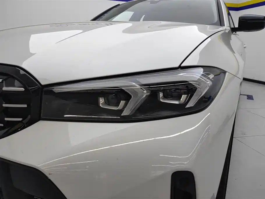BMW 3 Series 2024