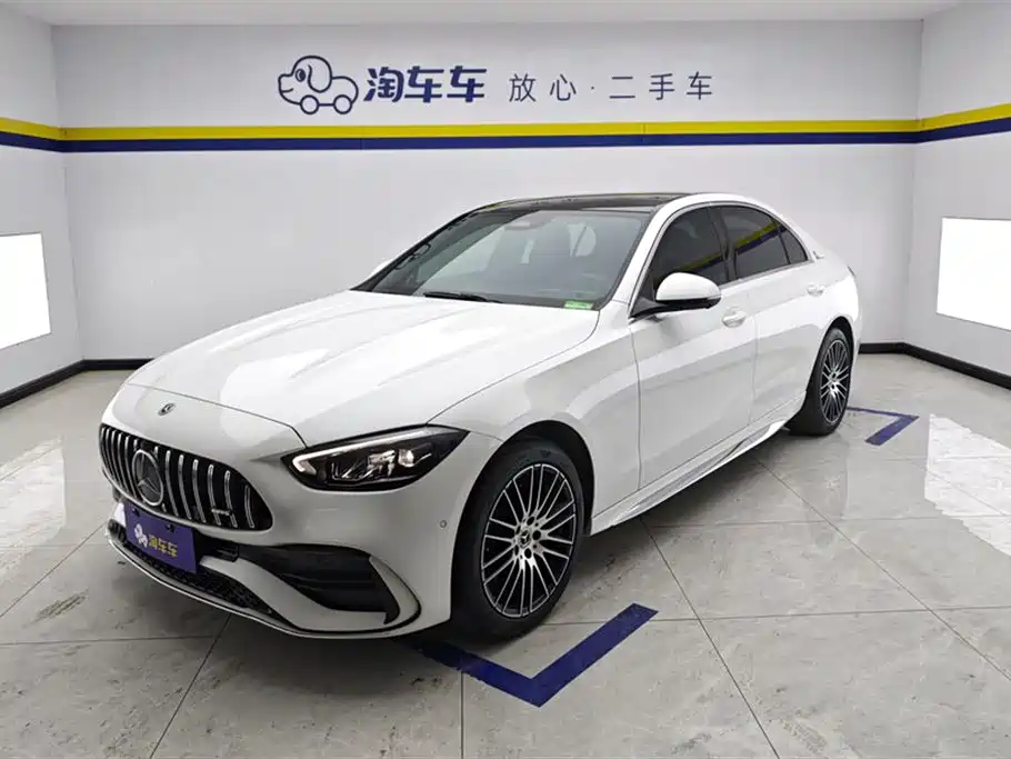 Mercedes-Benz C-Class 2024
