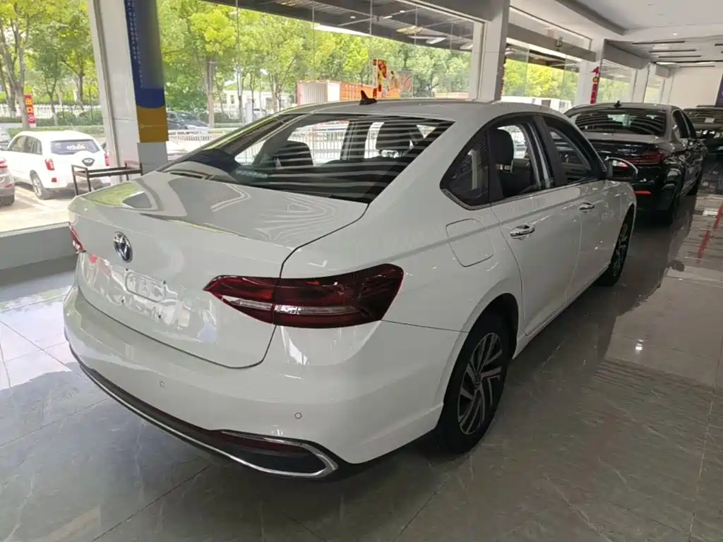 Volkswagen Lavida 2025