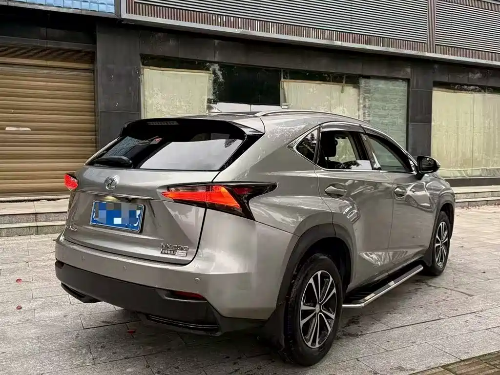 Lexus NX 2016 — фото 13