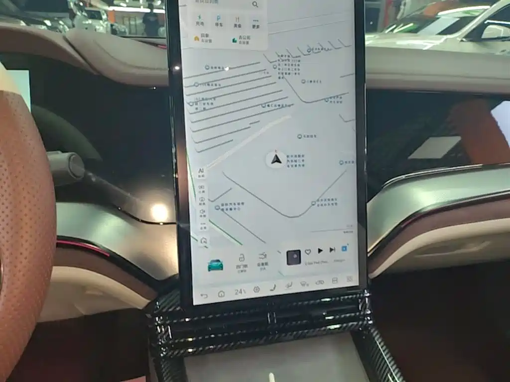 BYD Seal 07 DM-i 2024 — фото 13