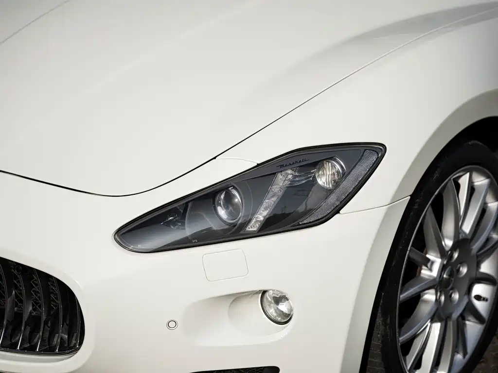Maserati GranCabrio 2014 — фото 8