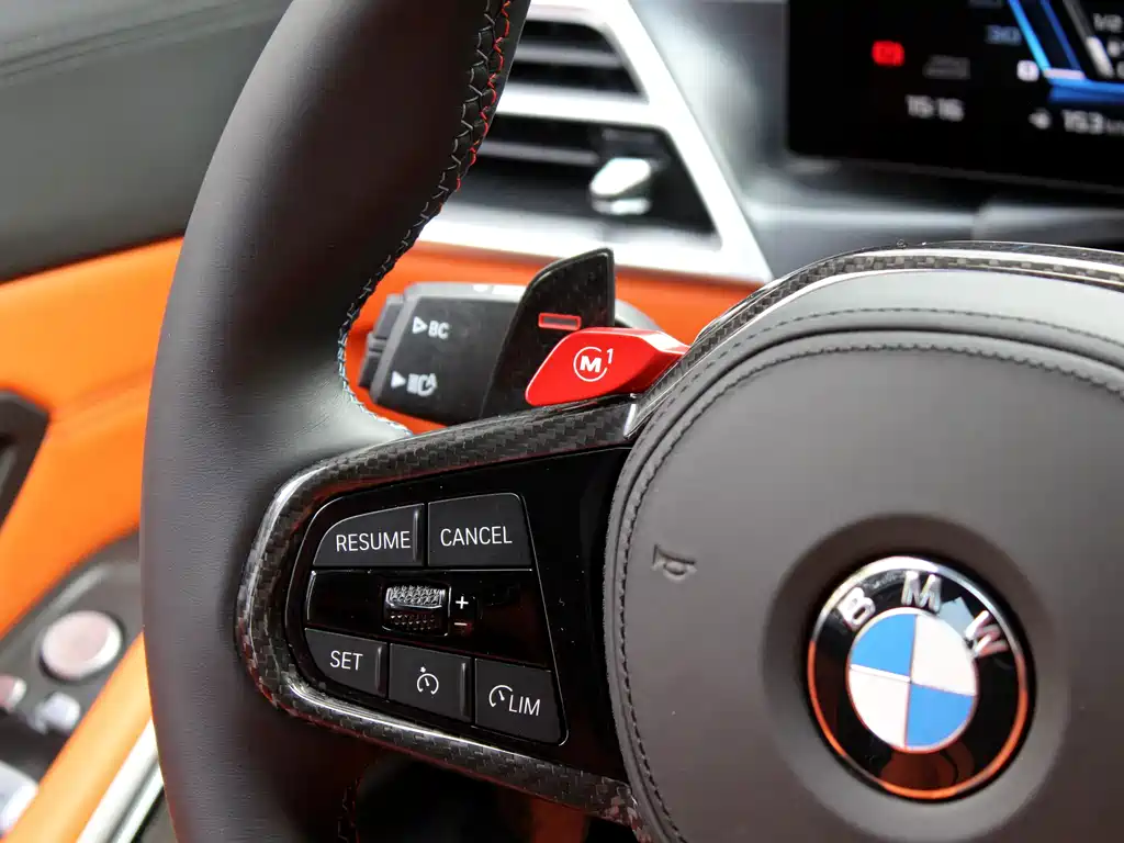 BMW M3 2025 — фото 9