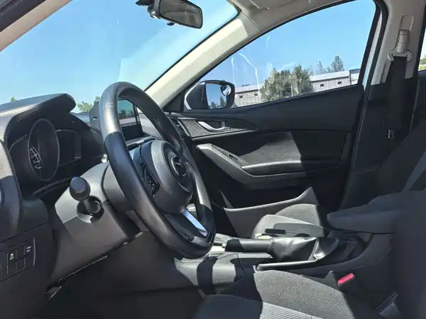 Mazda 3 Axela 2019