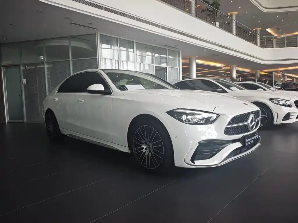 Mercedes-Benz C-Class 2023