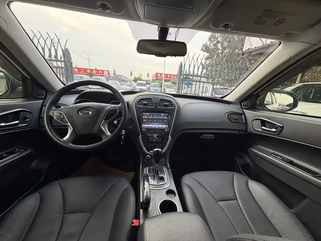 GAC Motor Trumpchi GS5 2013 — фото 4