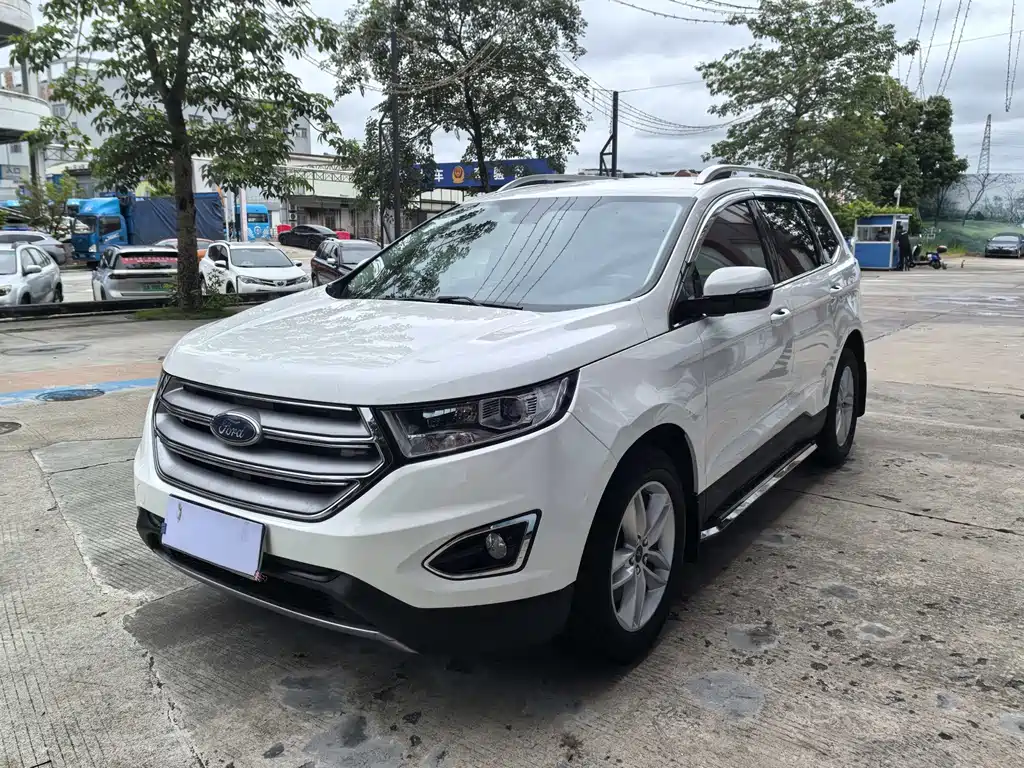 Ford Edge 2017 — фото 1