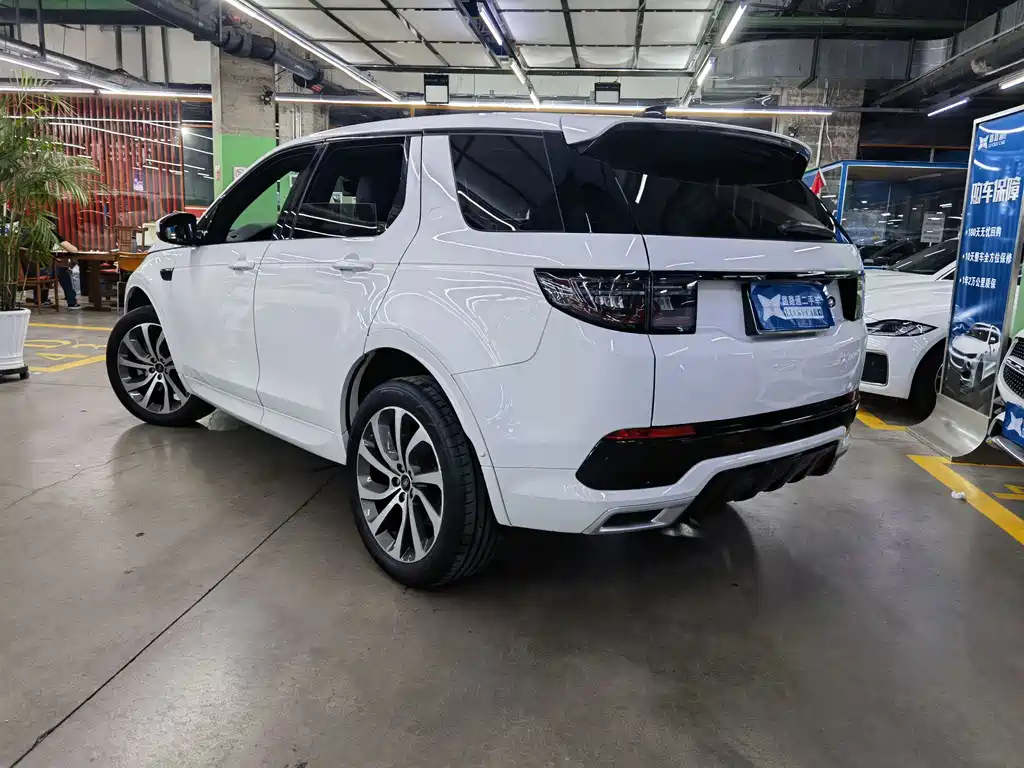 Land Rover Discovery Sport 2021 — фото 4