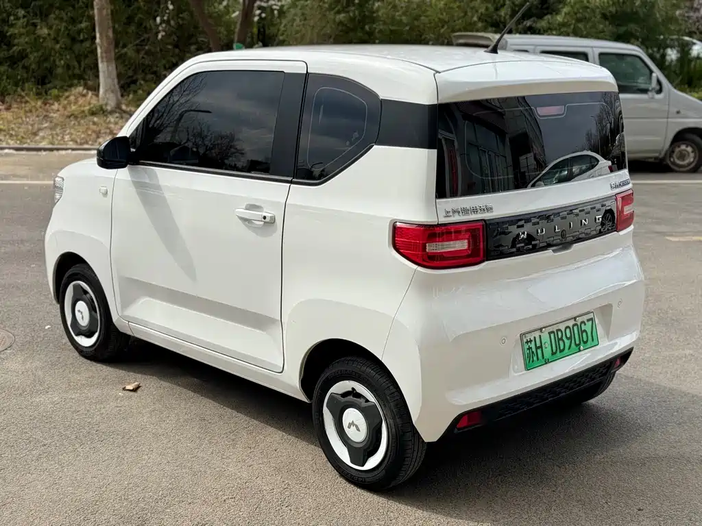 Wuling MINIEV 2024