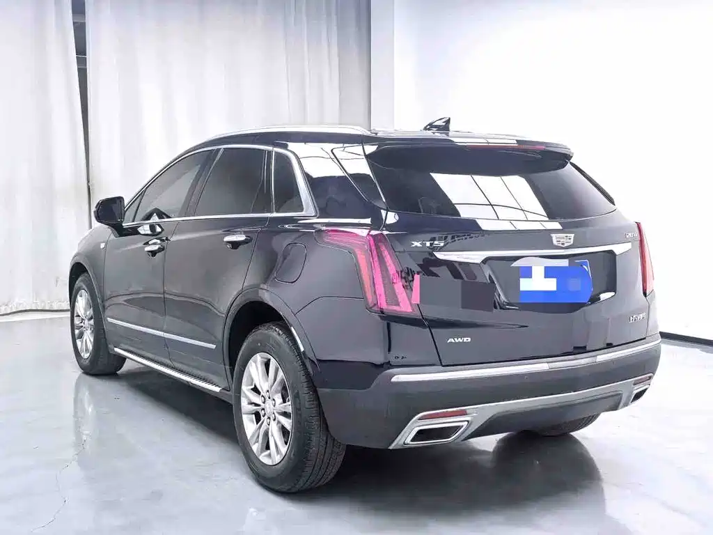 Cadillac XT5 2021 — фото 11