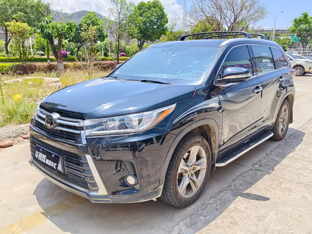 Toyota Highlander 2018 — фото 3
