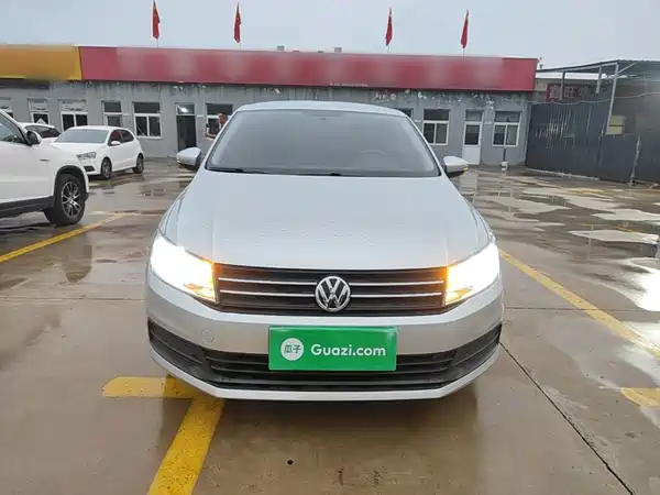 Volkswagen Santana 2016