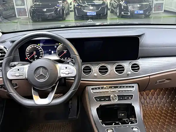 Mercedes-Benz E-Class 2020