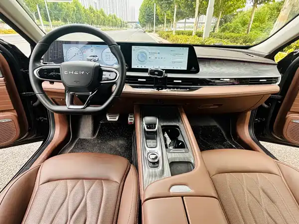 Chery Arrizo 8 2025