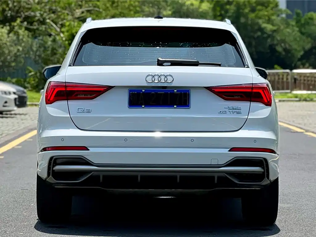 Audi Q3 2021 — фото 4