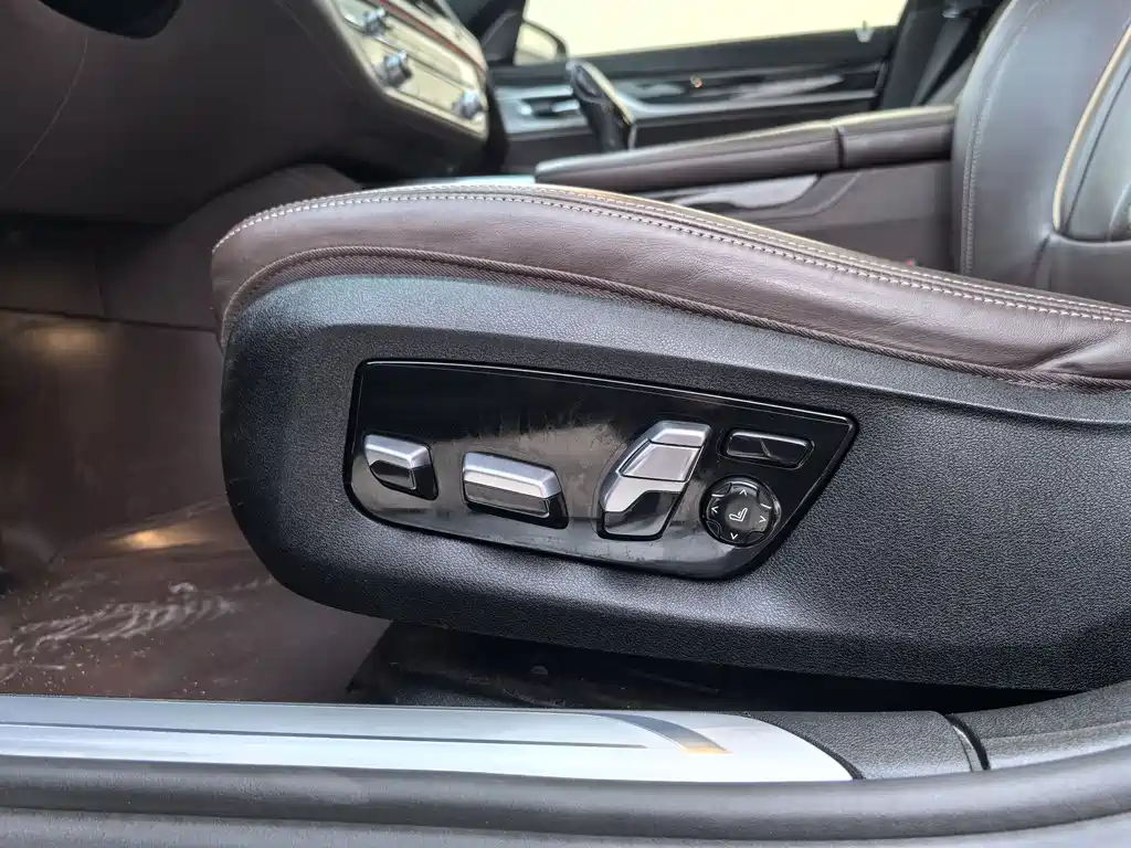 BMW 7 Series 2022 — фото 17