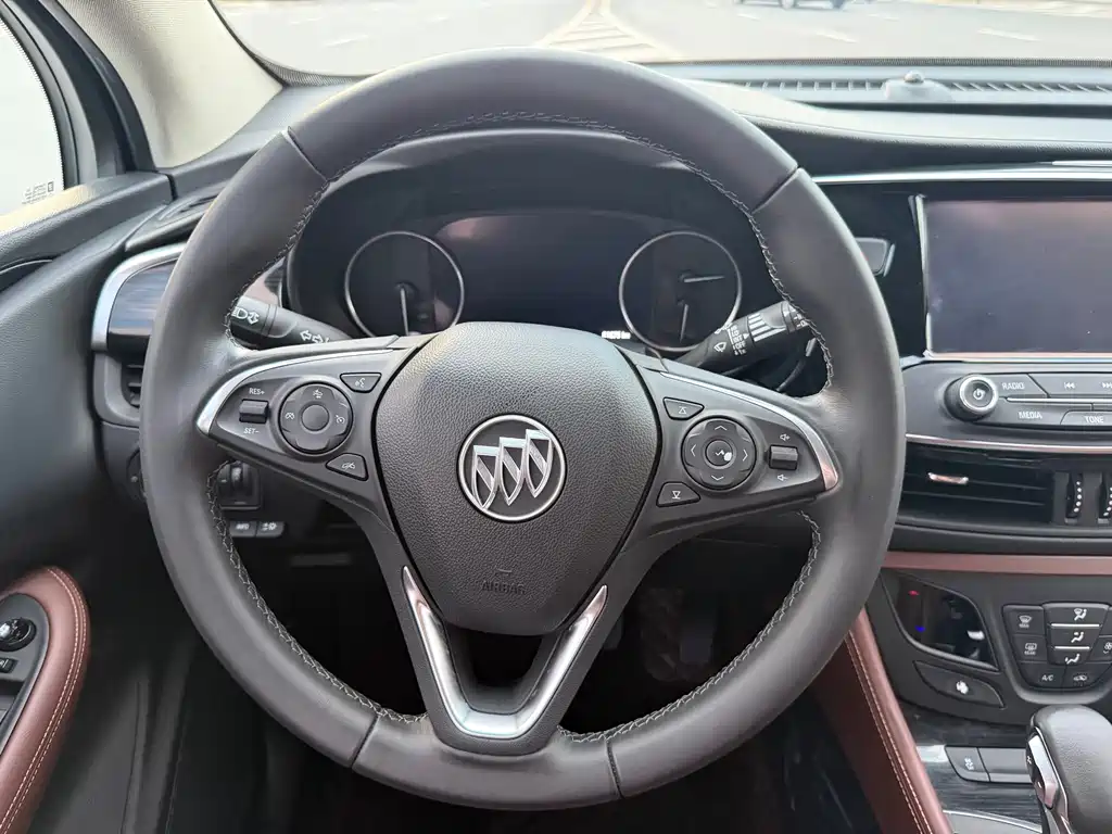 Buick Envision Plus 2018 — фото 14
