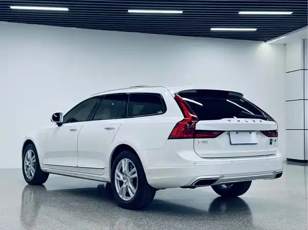 Volvo V90 2019