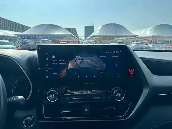 Toyota Highlander 2024