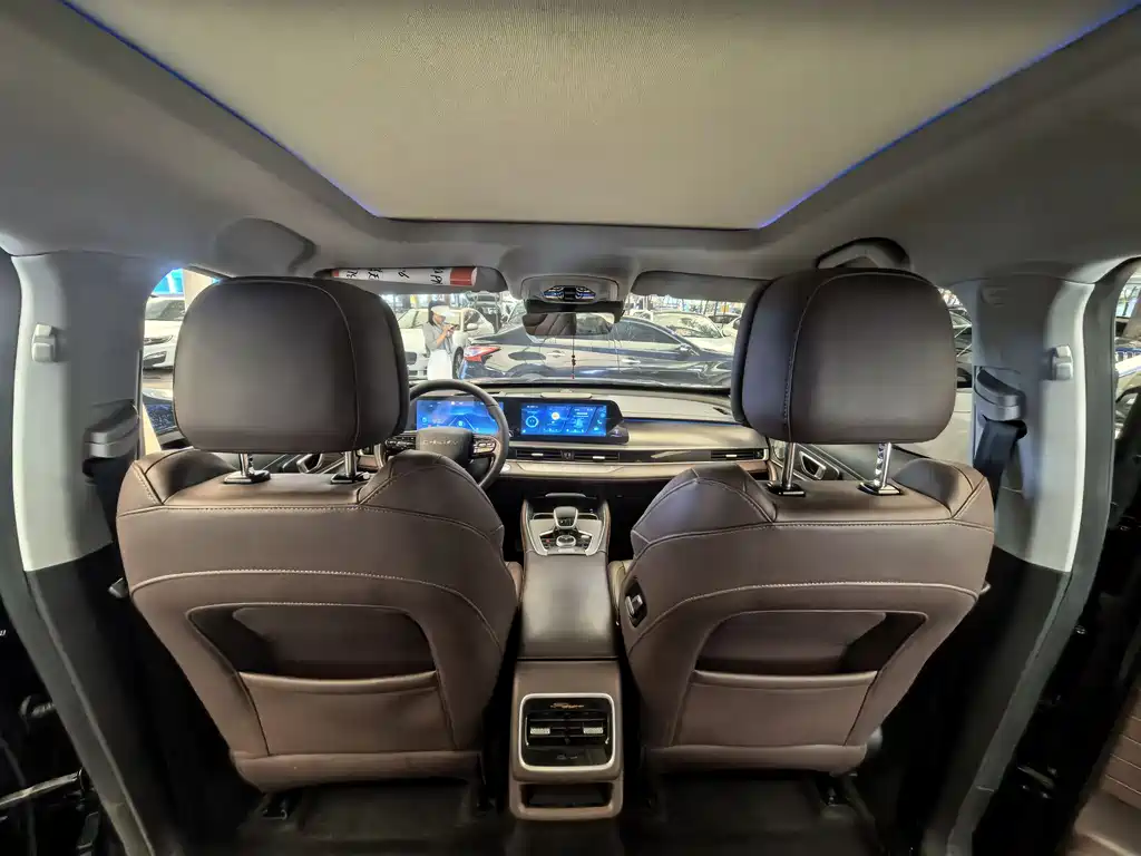Chery Tiggo 8 PRO 2023 — фото 9
