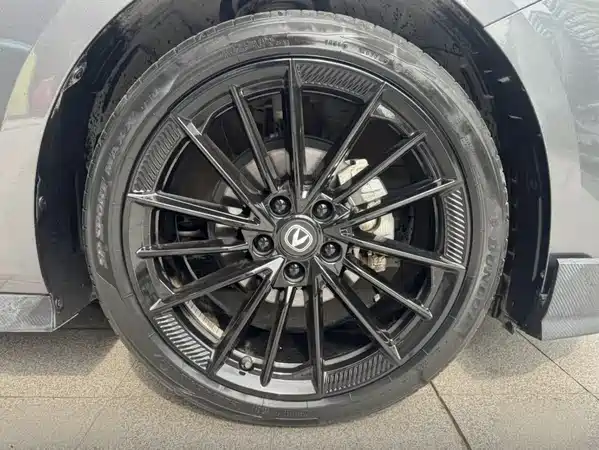 Changan UNI-V 2024
