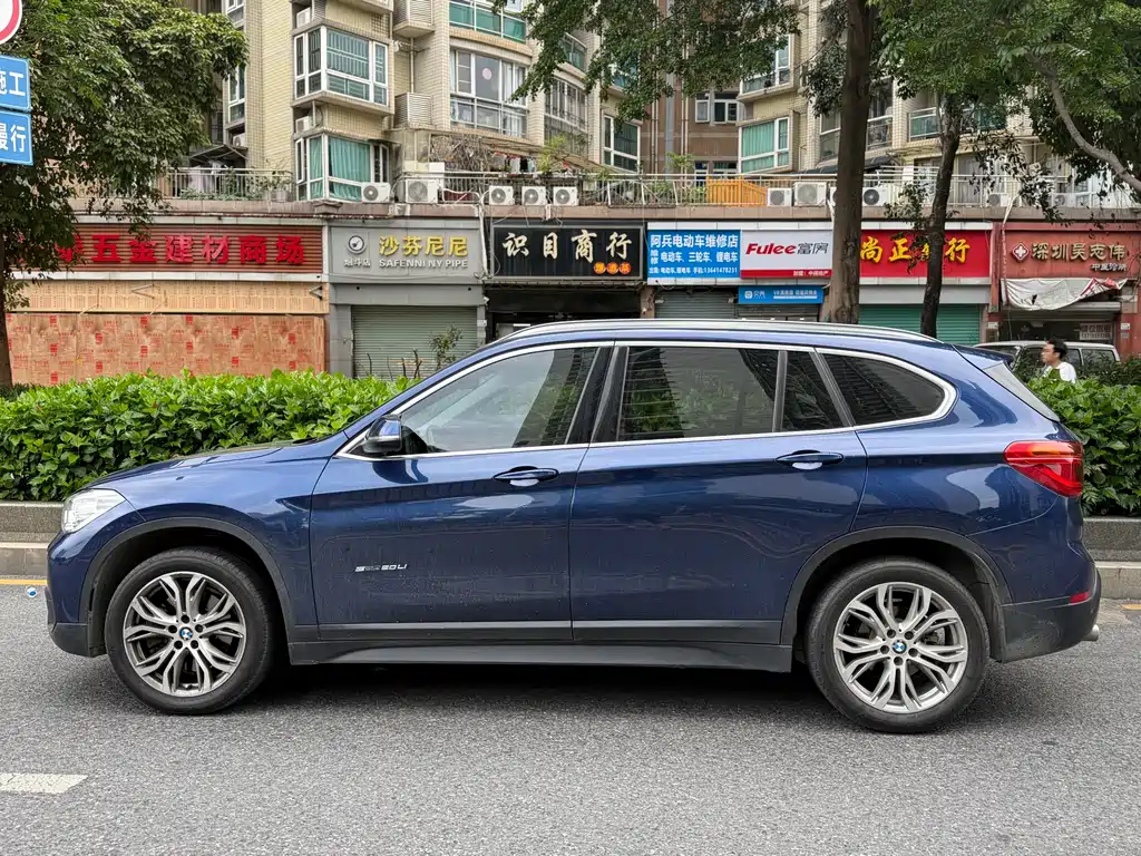 BMW X1 2018 — фото 3
