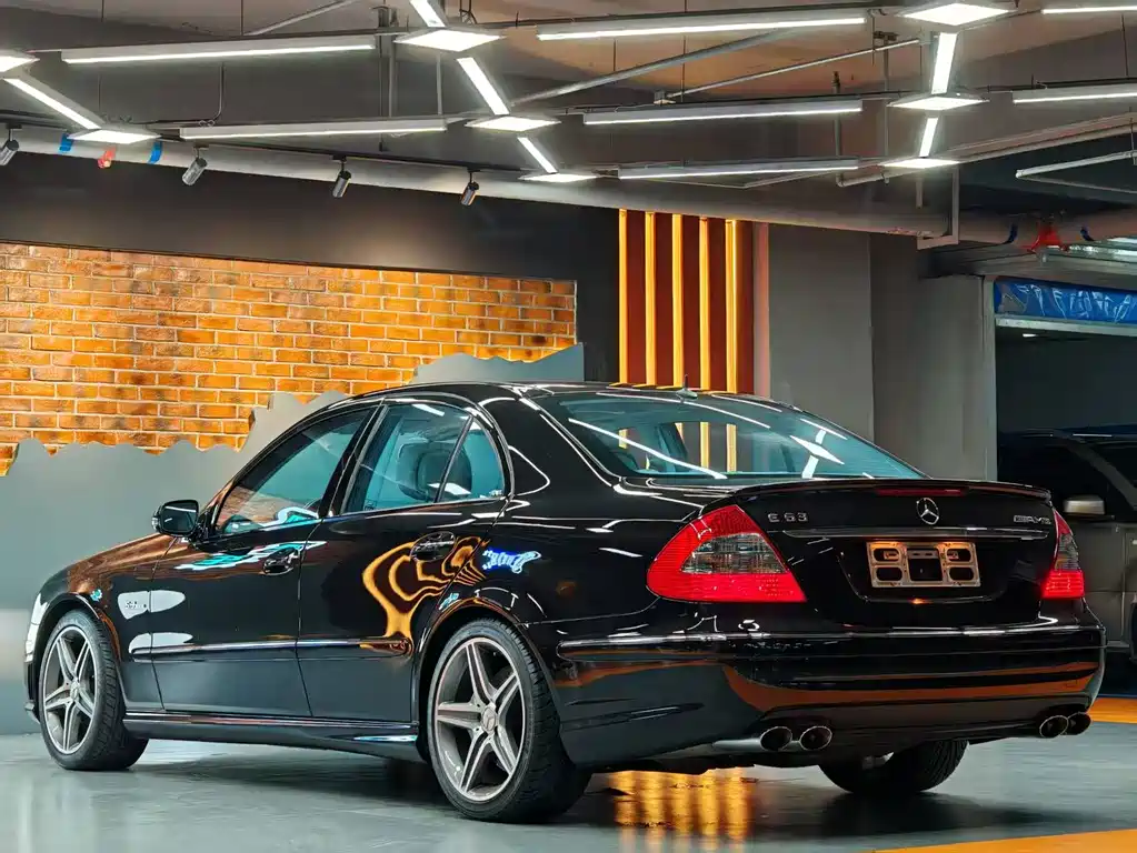 Mercedes-Benz E-Class AMG 2008 — фото 45