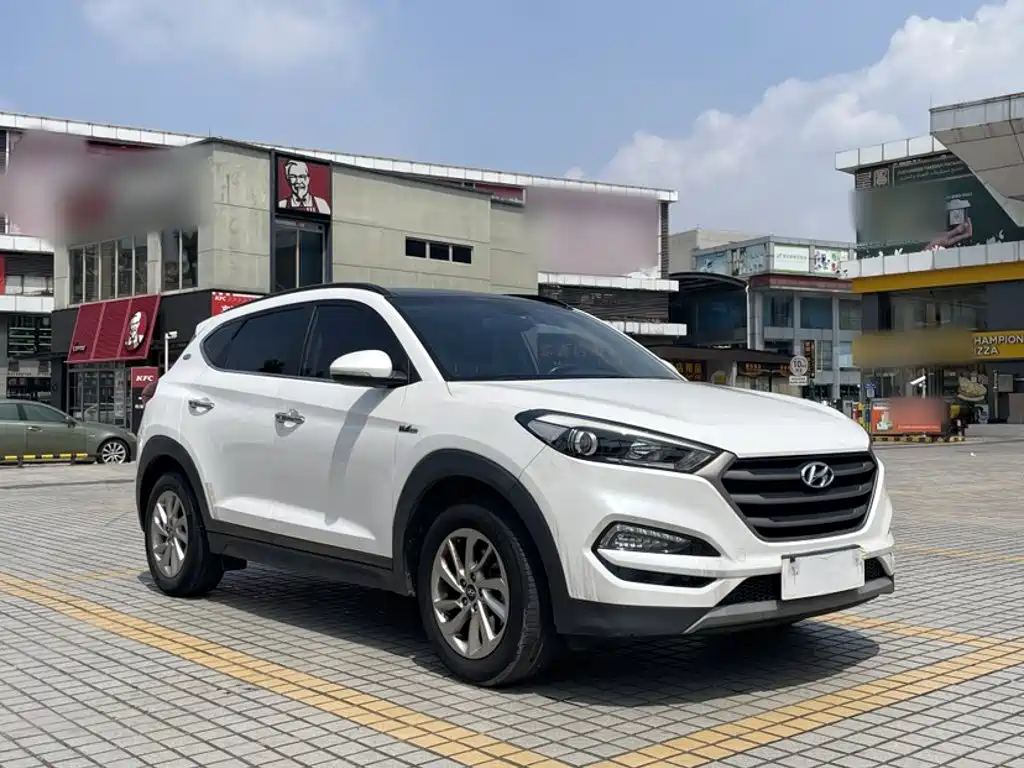Hyundai Tucson 2018 — фото 23