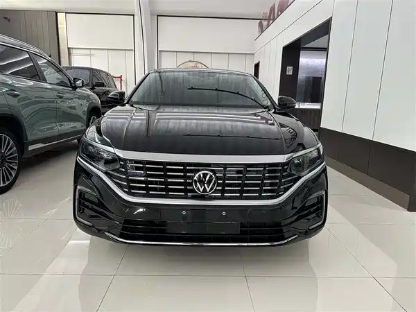 Volkswagen Passat Plug-In Hybrid 2022