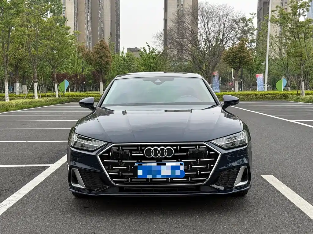 Audi A7L 2023 — фото 2