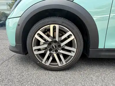MINI MINI 2025