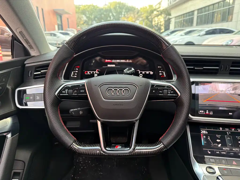 Audi A7 2022 — фото 12