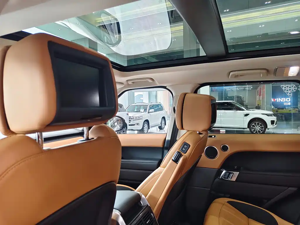 Land Rover Sport 2022 — фото 12