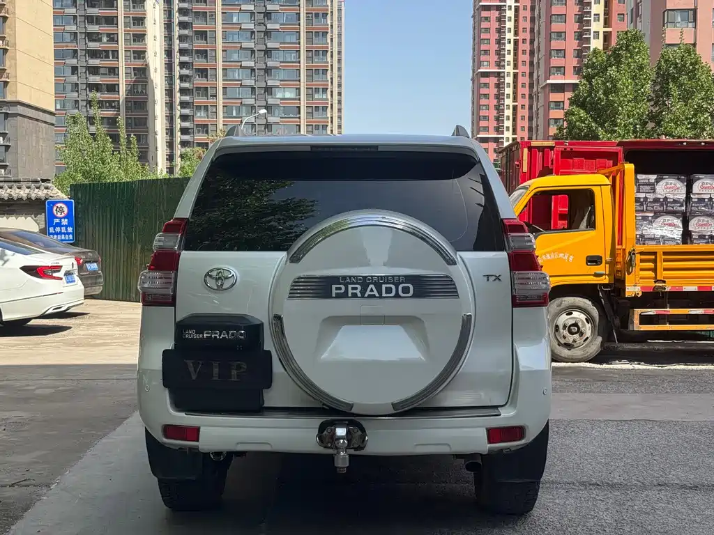 Toyota Prado 2017 — фото 4