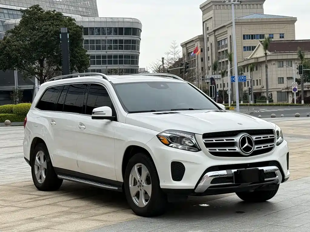Mercedes-Benz GLS 2017 — фото 3