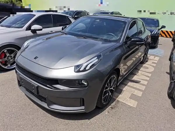 Lynk & Co 03 2021