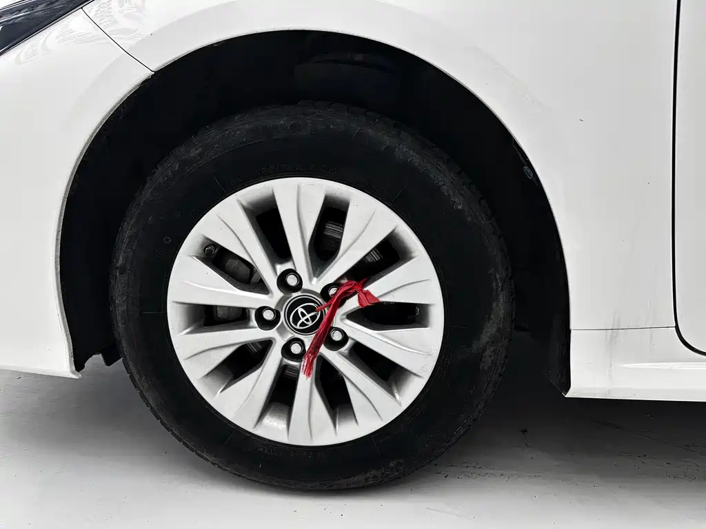 Toyota Corolla 2022 — фото 14