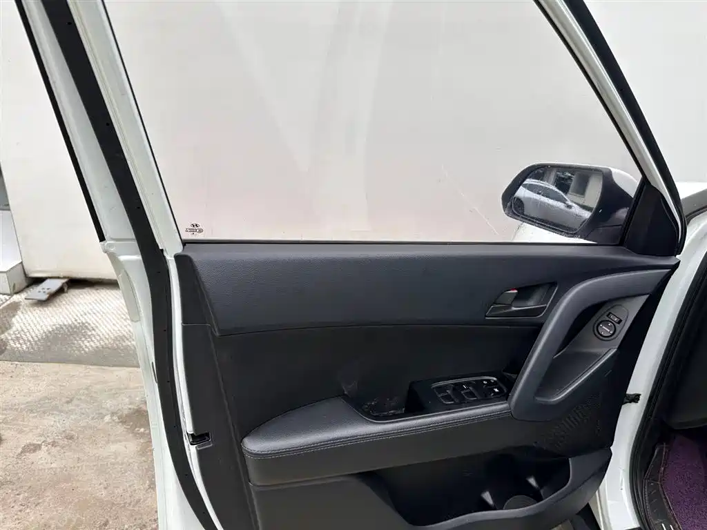 Hyundai ix25 2017 — фото 9