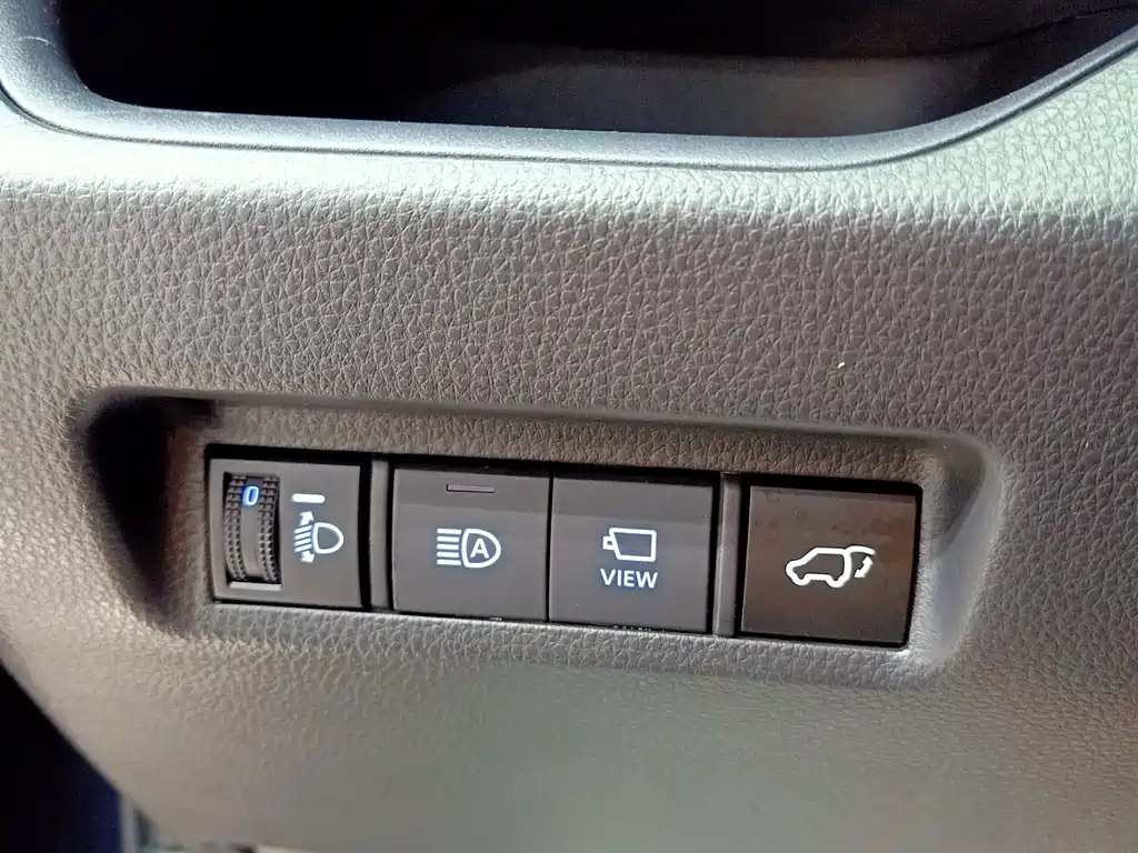 Toyota Wildlander 2022 — фото 14
