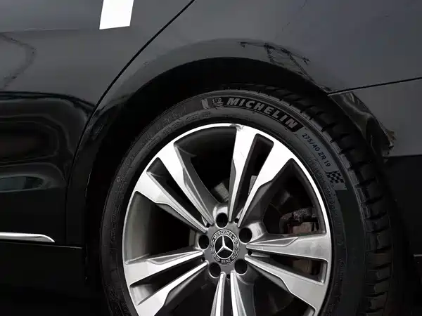 Mercedes-Benz S-Class 2020