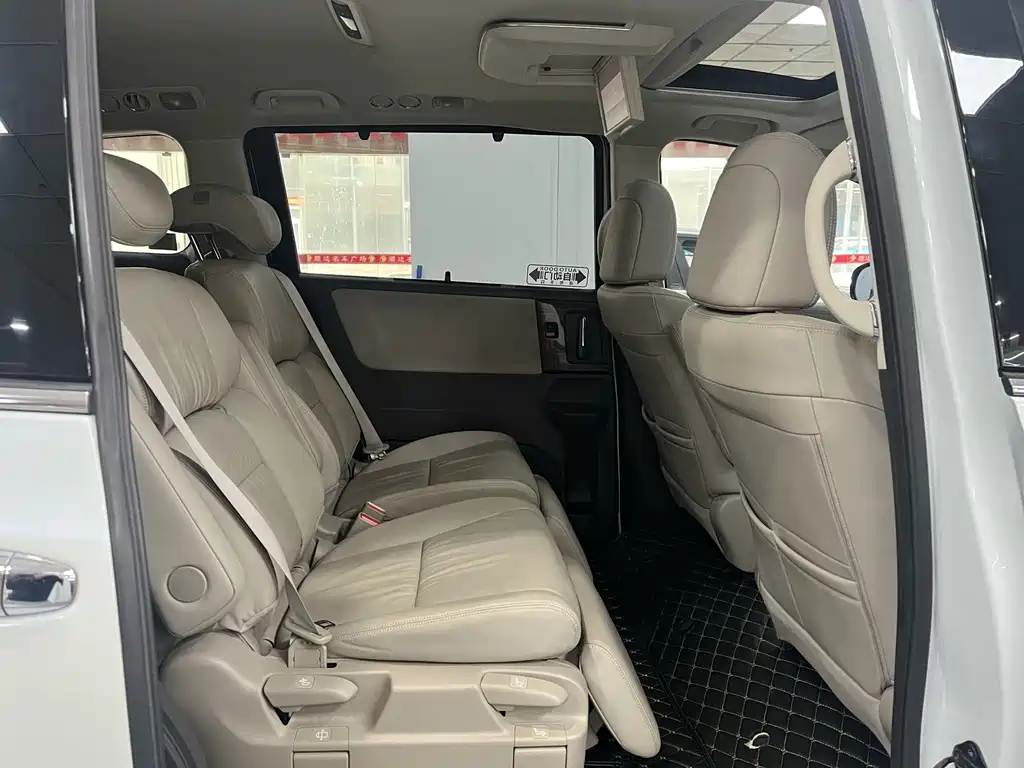 Honda Odyssey 2017 — фото 11